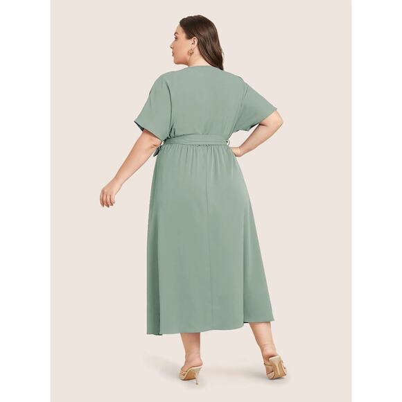 Plus Size 6X 30 BloomChic Ruffle Pocket Surplice Boho Flutter Belted Dress - Picture 3 of 4